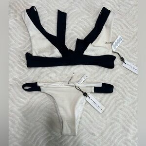 Vitamin A White & Black Ribbed Bikini Set NWT Size XS Sustainable Swim